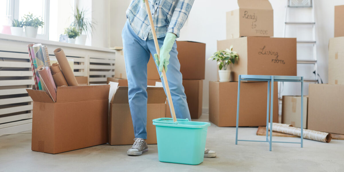 Move In Cleaning Checklist for Your New Home